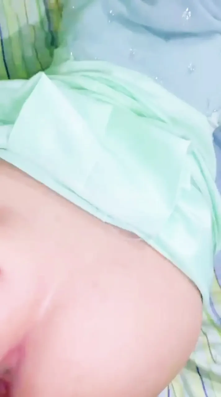 戴面纱的绿色女孩 第2部分