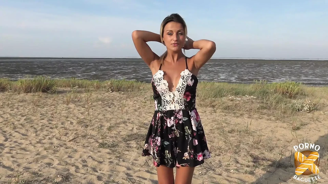 Lylou，美丽的大胸部金发女郎，操一个超级性感的男人