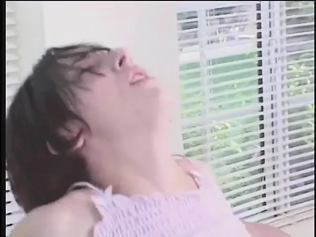 这两个热辣肛交女郎的精液大量精液