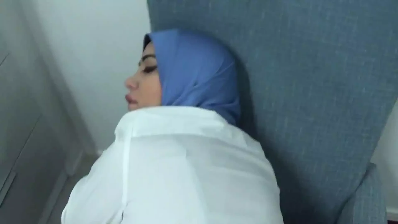 饥渴的大屁股伊拉克已婚熟女