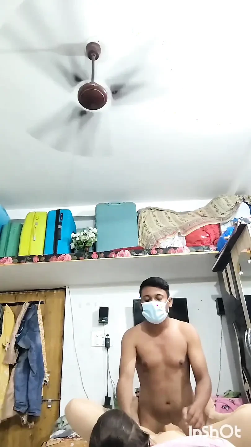 性感的妻子说为了满足她的性欲望而玩重口味性爱